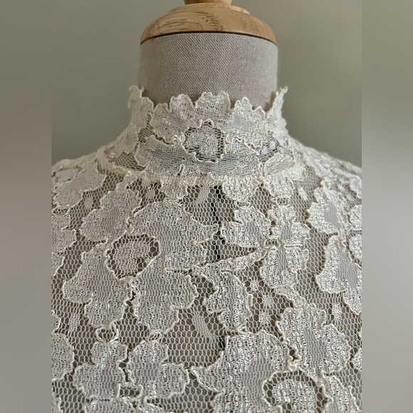 Kay Celine Cream White Lace Top | Size 2 - Picture 7 of 7